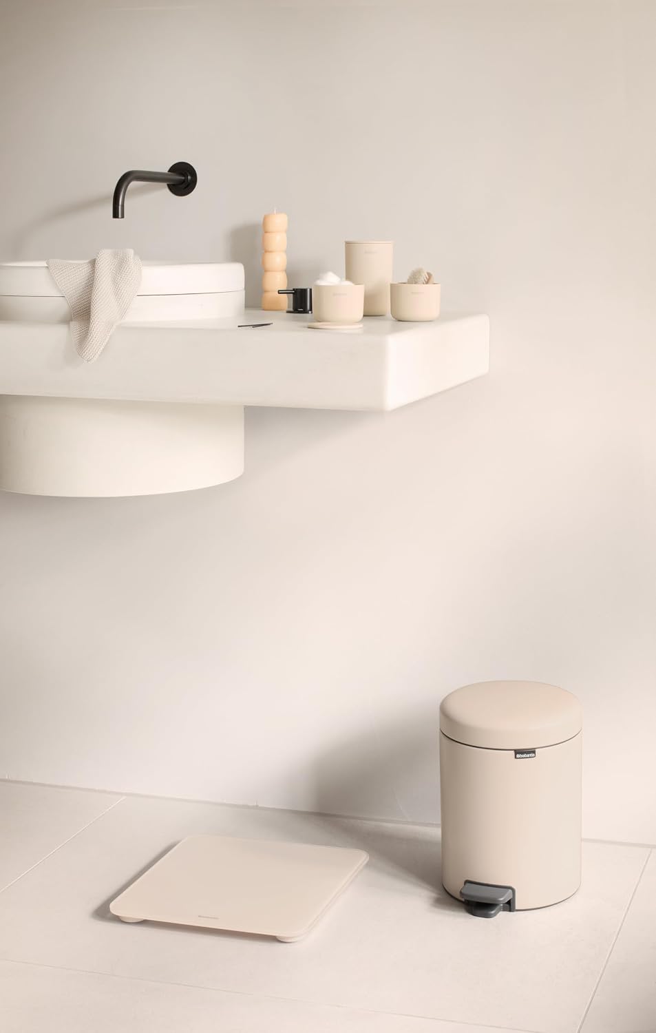 Small Soft-Close Pedal Bin 3L – Odour-Resistant Bathroom Waste