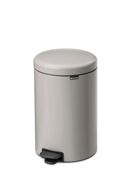 Brabantia NewIcon Pedal Bin 20L, Soft Grey, Soft-Close Lid, Removable Inner Bucket, PerfectFit Code Y Bags Included, 29 × 38 × 46.7 cm